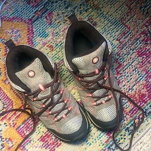 Merrell Moab Waterproof Hiking Boots - size 8 wide